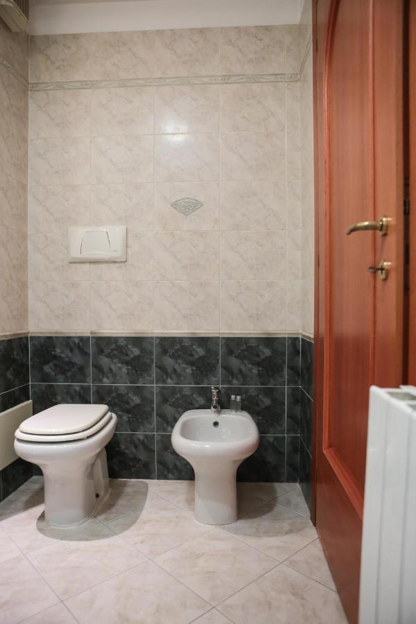 カリアリMonreale Houseアパートメント エクステリア 写真